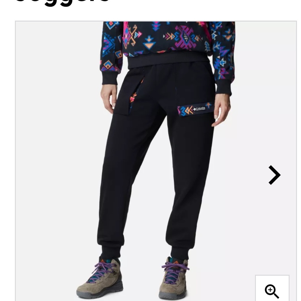 Columbia women’s wintertrainer joggers. Size large.